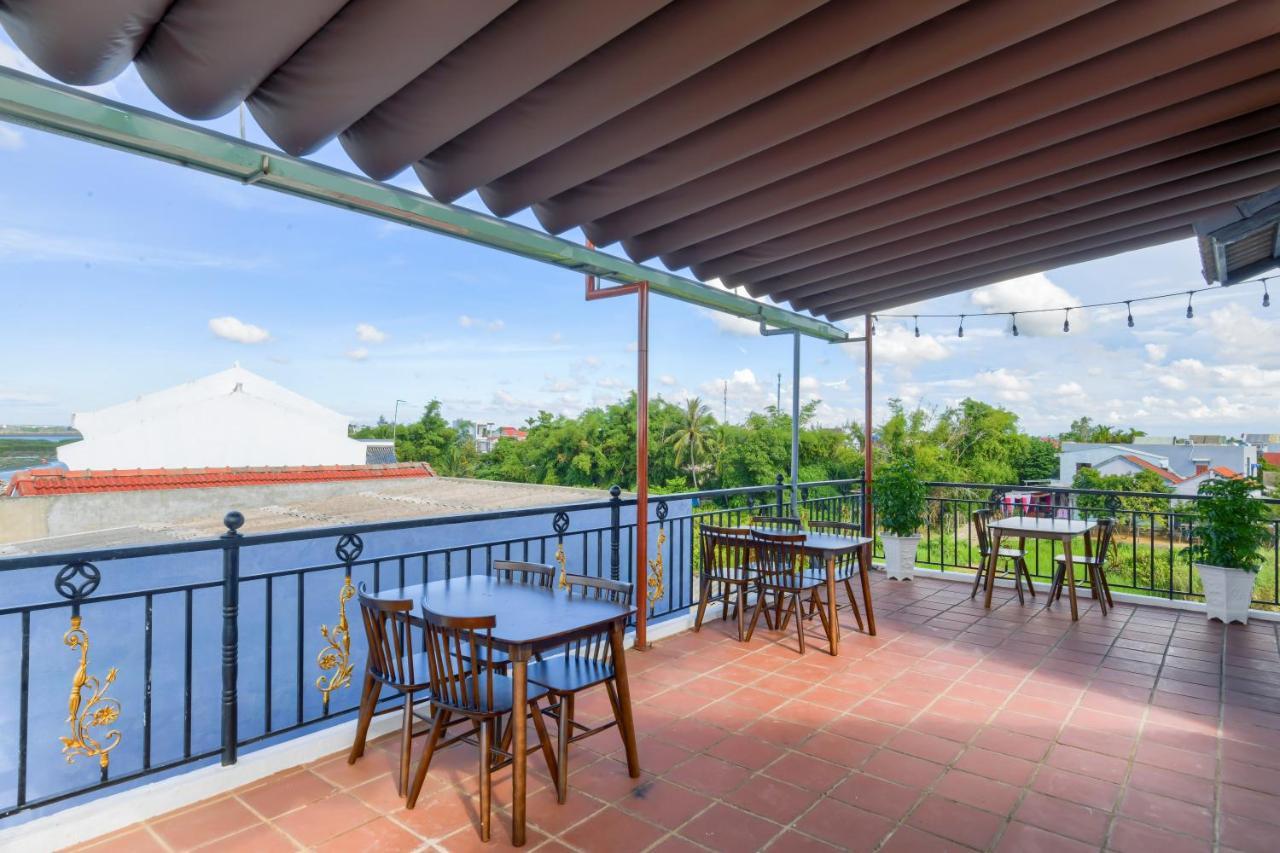 Gio Chieu Homestay - Riverside & Swimming Pool 会安 外观 照片